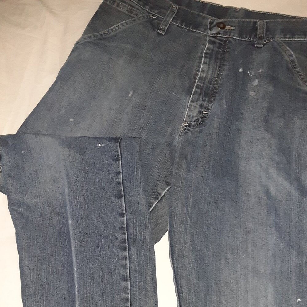 Men's Wrangler "Real Comfortable Jeans", Carpenter * 34x 31.5 * Distressed
